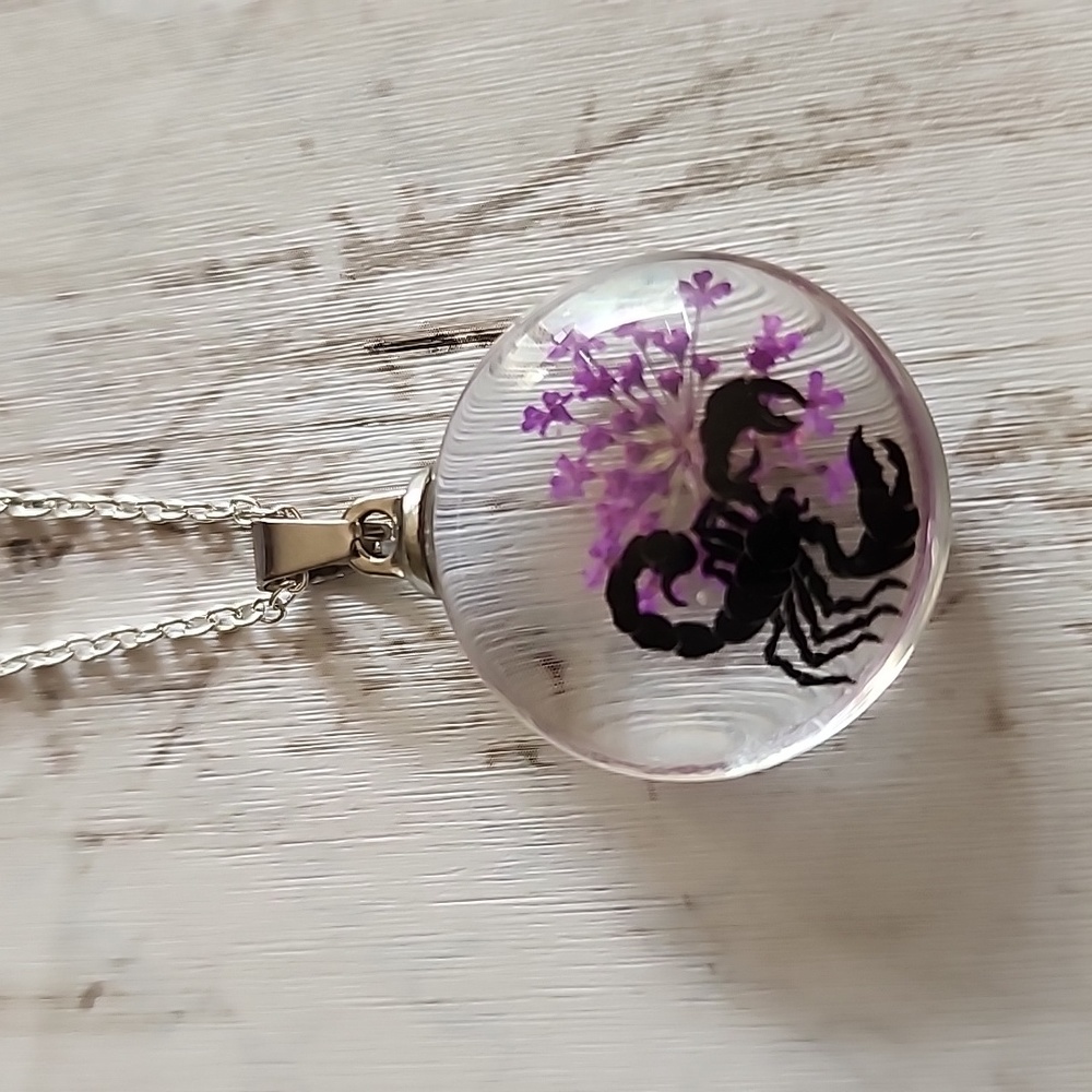 PRESSED Real flower and simulated Scorpion Necklace 925 Chain